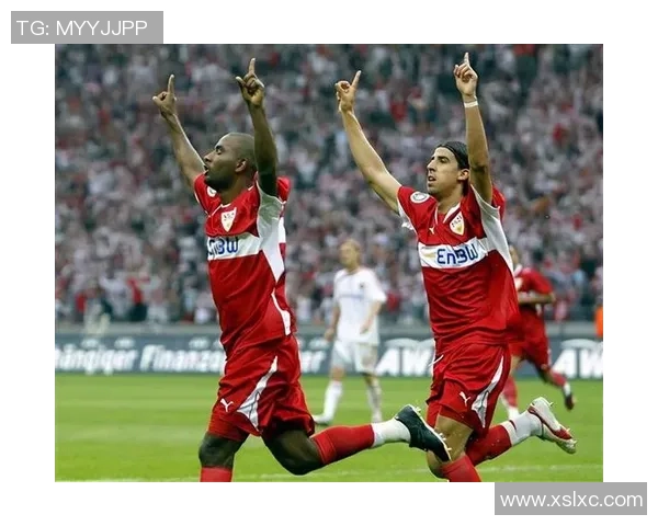 波尔多与勒芒的精彩对决谁能在足球场上笑到最后